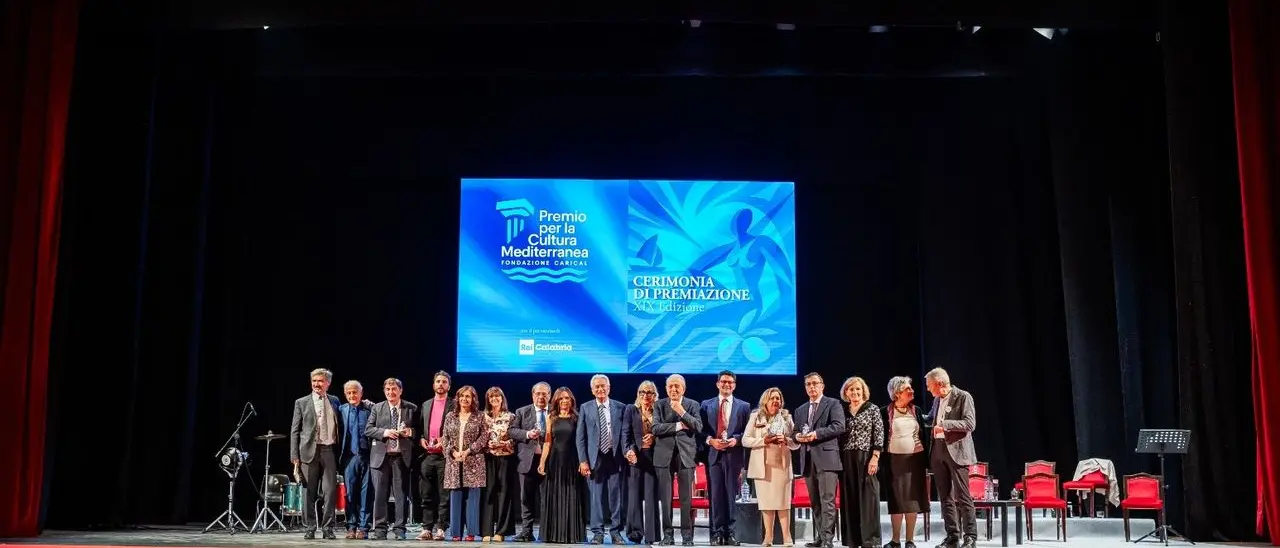 Premio per la Cultura Mediterranea, vent’anni di dialogo: a Cosenza l’edizione tra cultura, AI e diritti\n