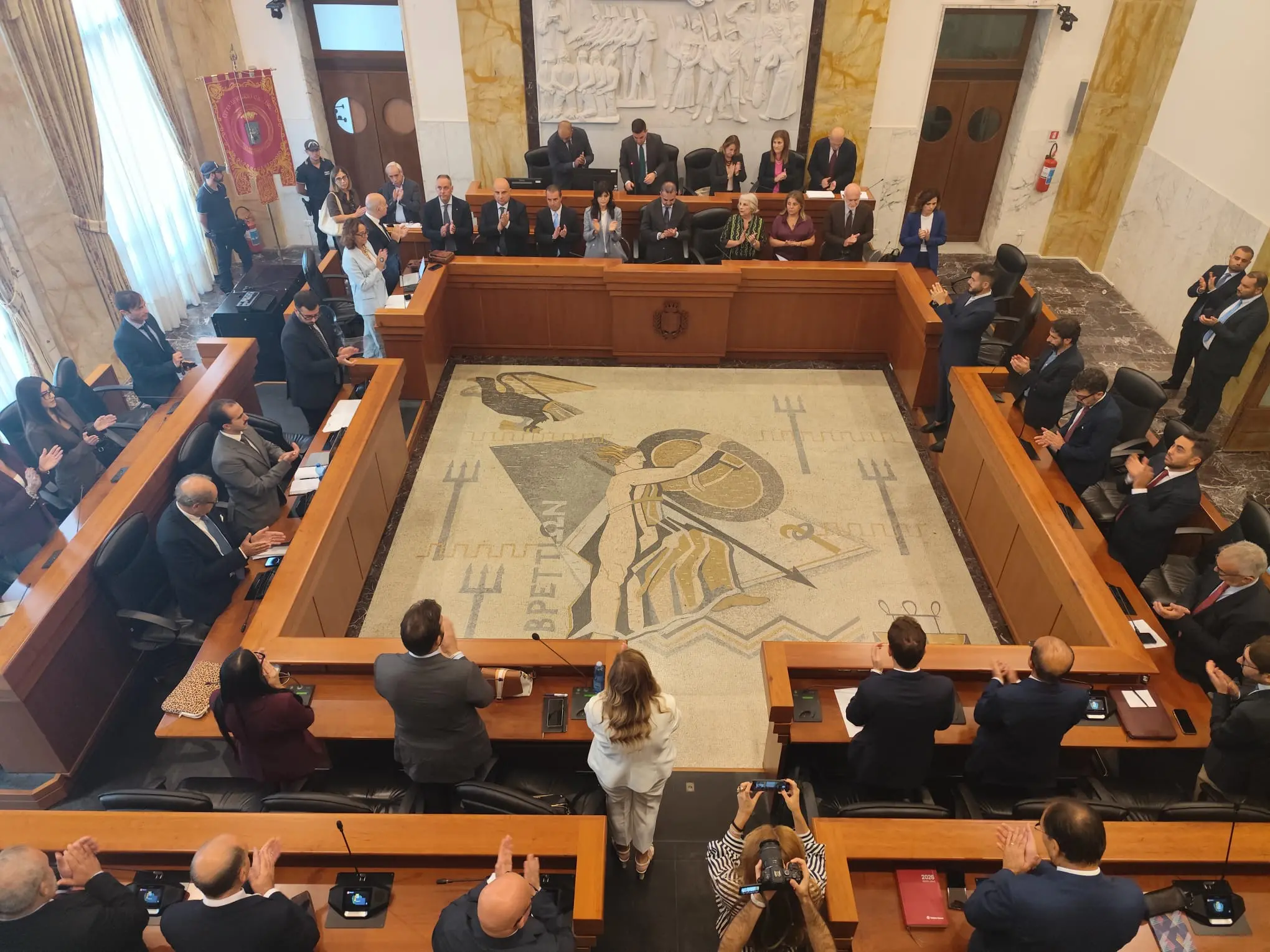 Il nuovo approccio e la prova di maturità dell’aula: Cannizzaro fa il punto anche sull’emergenza dei pazienti dializzati\n