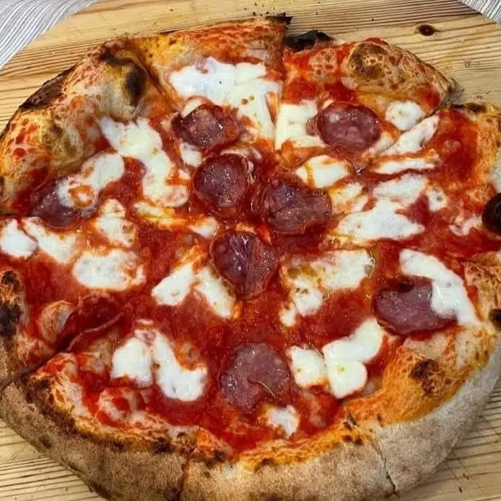 Grisolia, al via il 25° Campionato Mondiale di Pizza Piccante: in gara pizzaioli da 16 Paesi\n