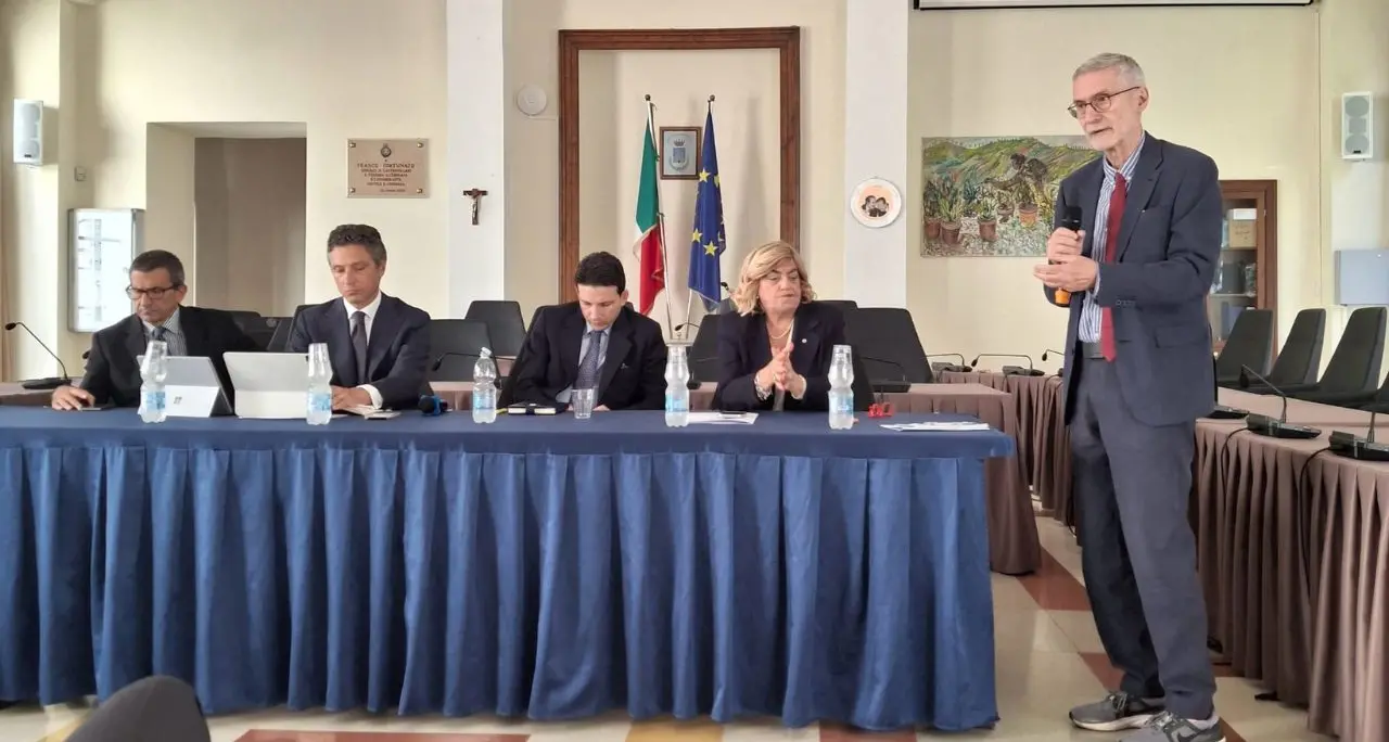 Soppressione Centro direzionale di poste Italiane, Laghi: «Riprenda la mobilitazione»\n
