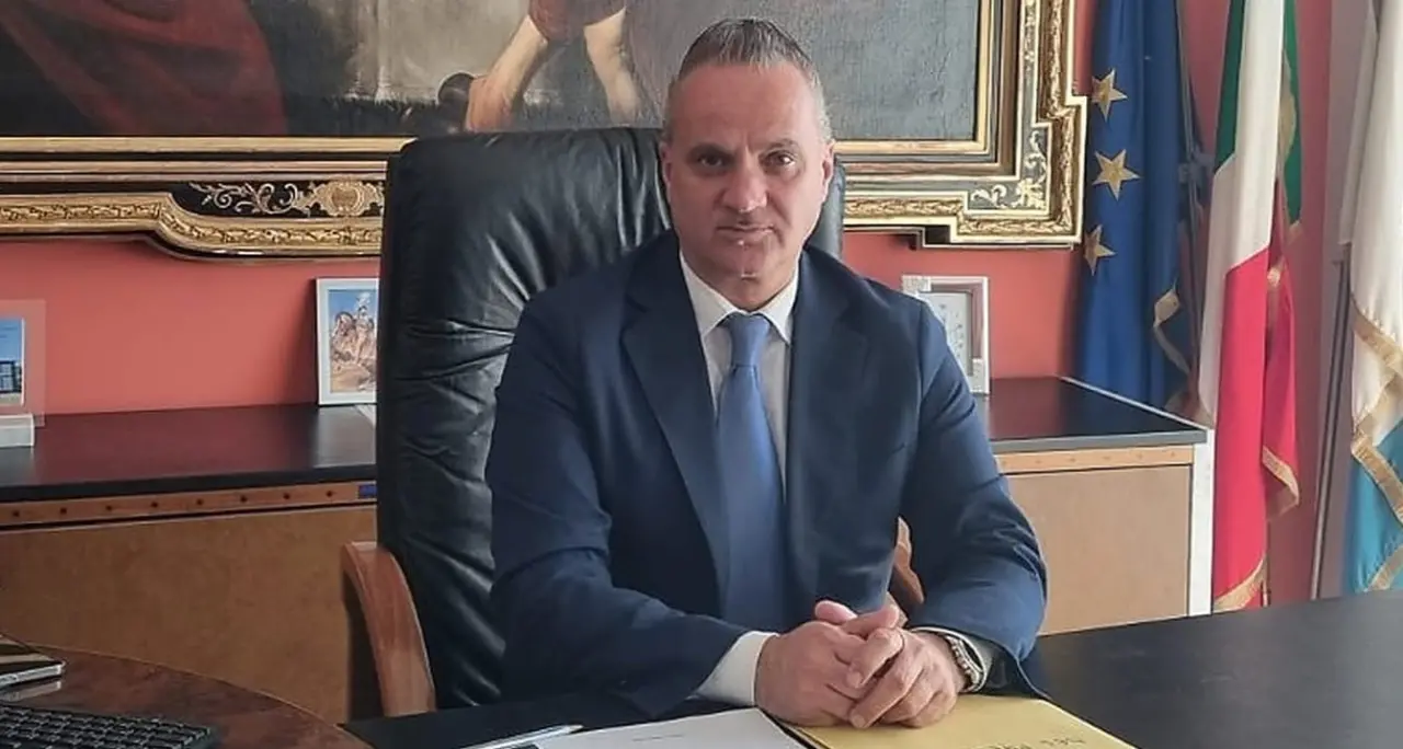 Strade provinciali nel Vibonese, Barbalace chiede ai sindaci di segnalare le priorità: al via la ricognizione delle criticità per programmare gli interventi\n