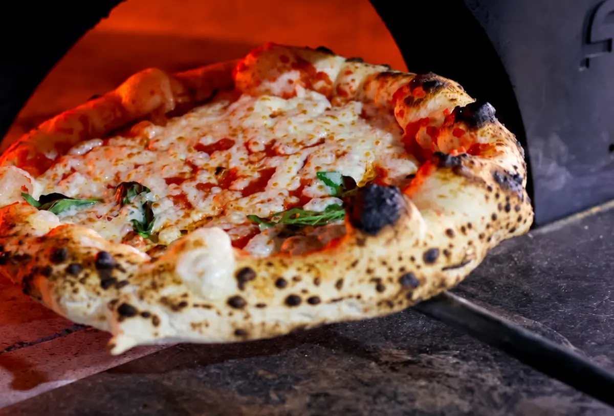 A Siderno PizzaVille:\u00A0dodici pizzerie, quattro giorni di spettacolo e un grande obiettivo solidale\n\n\n