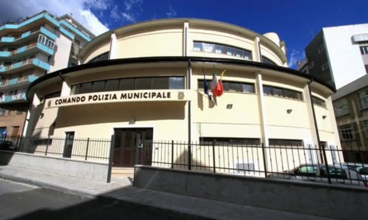 Catanzaro, area pedonale urbana (APU) e ZTL: l’ordinanza di Polizia Locale\n