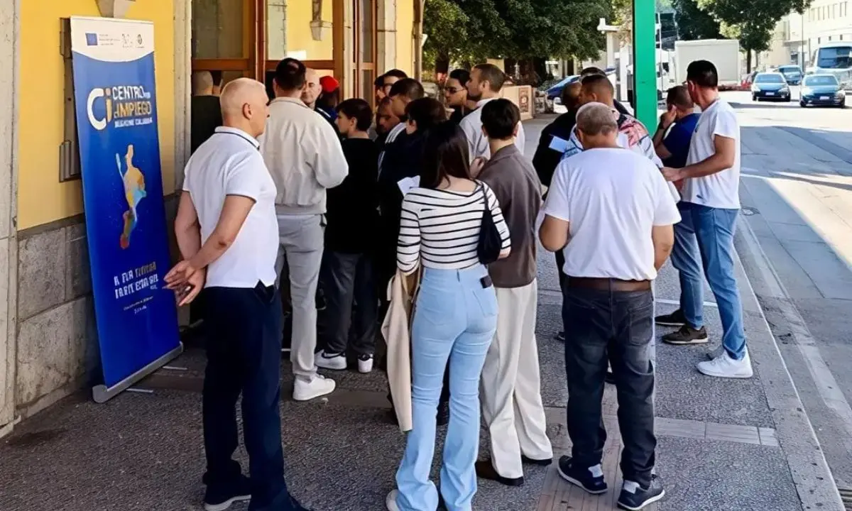 Grimaldi Lines, 125 candidati idonei dopo i colloqui tra Cosenza e Paola\n