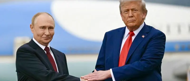 Trump-Putin, accordo sul gasolio russo: Zelensky accusa