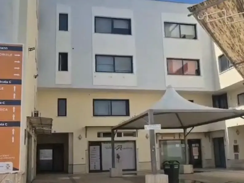 Inchiesta sulle mazzette per appalti sanitari da oltre 3 milioni tra Crotone e Lamezia: 13 indagati per corruzione – NOMI