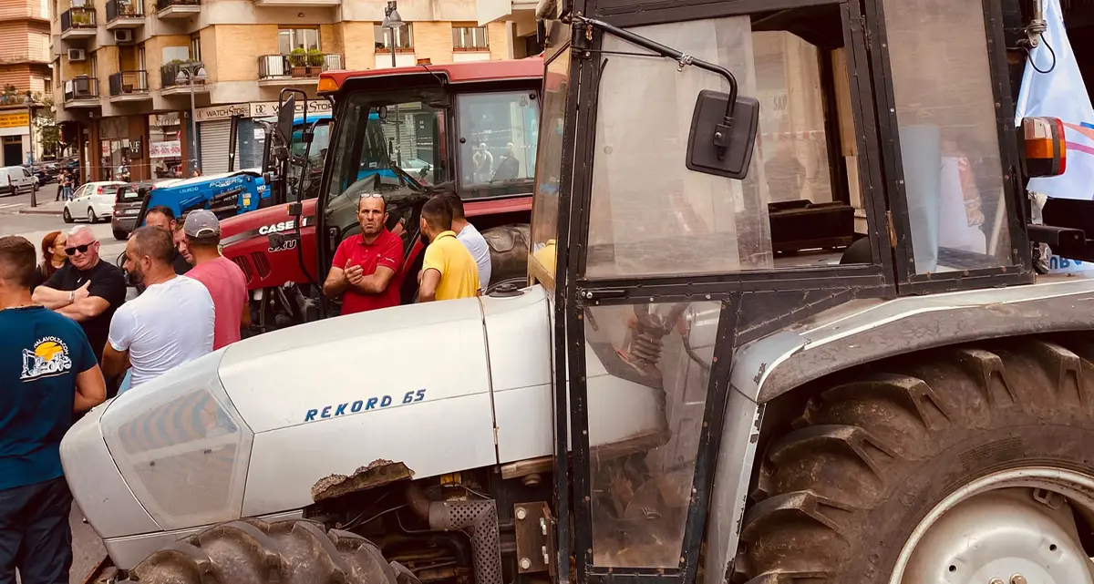 Cosenza, le 5 proposte di DPM contro il caro vita e il messaggio a Franz Caruso\n