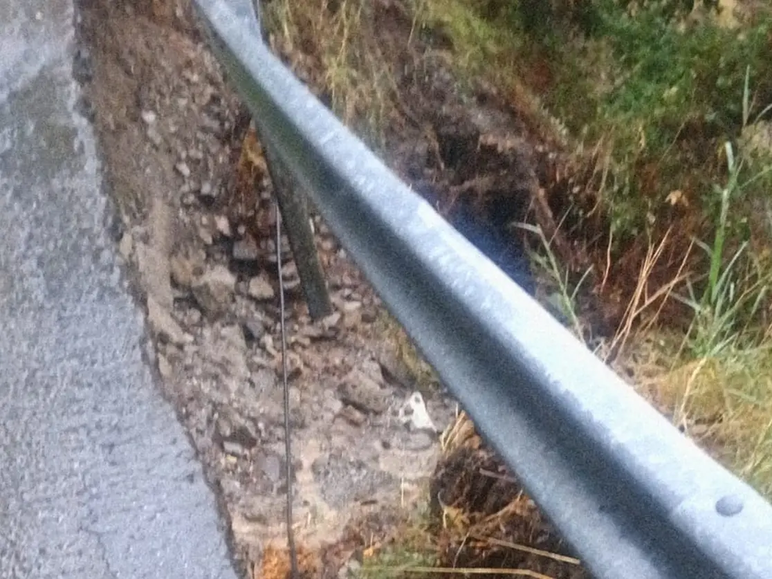 Maltempo nell'area Grecanica, frane sulla strada provinciale e disagi a Roghudi