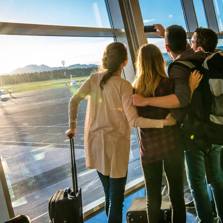 <p>Università, uno studente su tre studia fuori<span style=\"color:hsl(0,75%,60%);\"> </span>della Calabria: lo scorso anno sono stati 20mila</p>