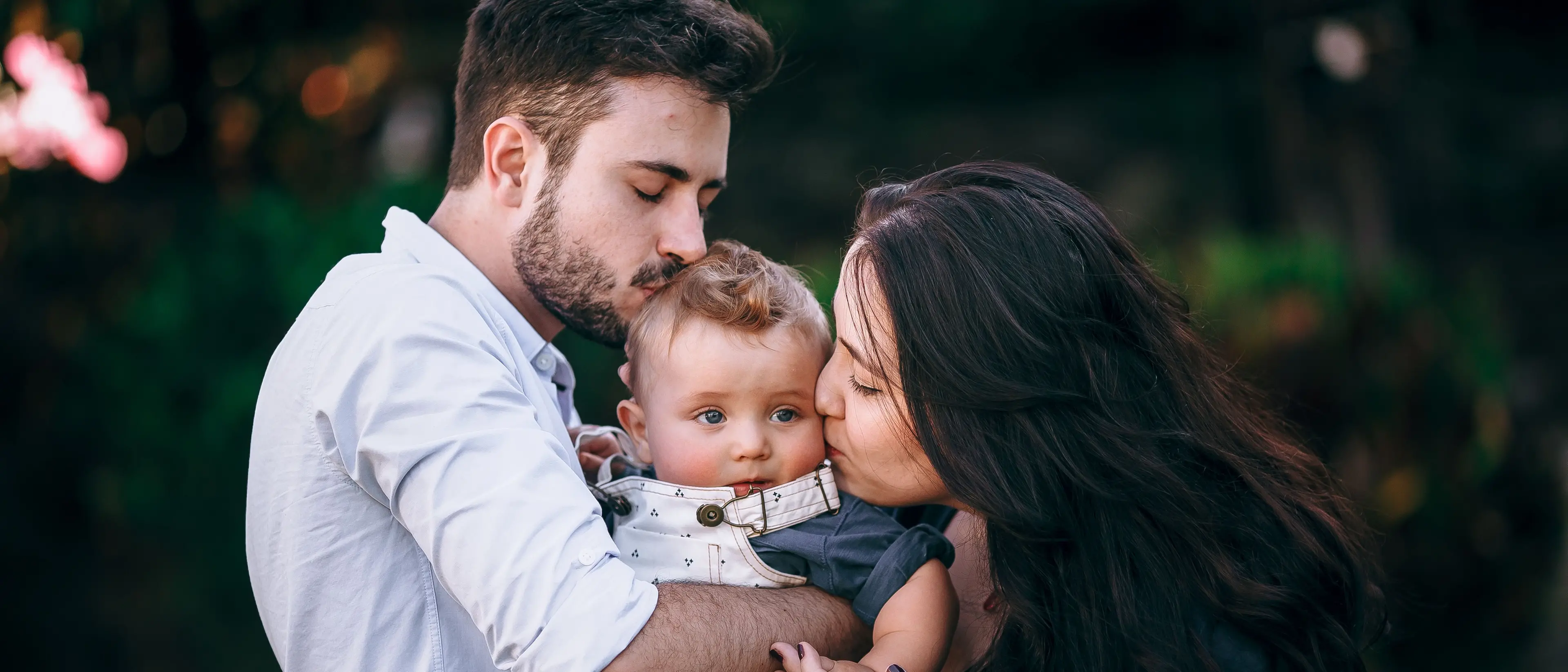 Gioia Tauro, una bimba in affido e una famiglia che sceglie di amare senza possedere: «Vogliamo solo che sia felice»\n