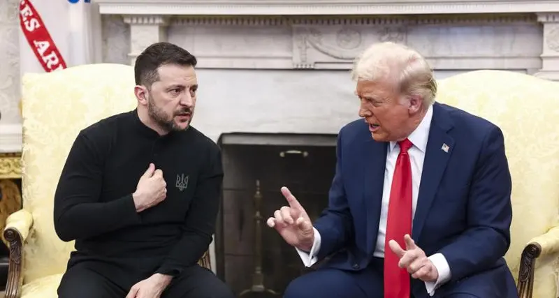 Trump scarica Zelensky e strizza l’occhio a Putin: l’Europa è sola. E la Nato?\n