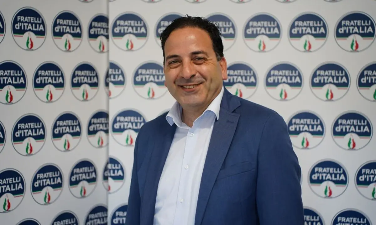 Nuove assunzioni a Corigliano-Rossano, Fdi attacca: «Si rischia di aumentare la struttura senza risolvere le criticità»\n