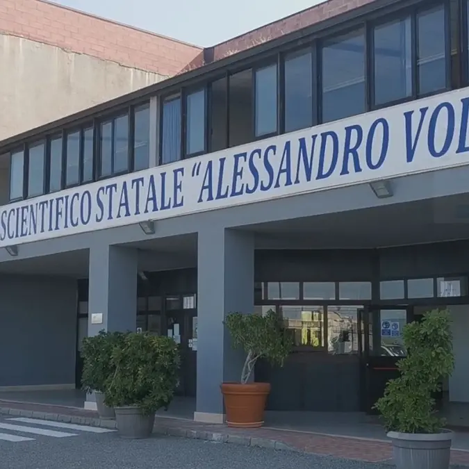 Reggio, al Liceo Volta\u00A0la consegna dei premi\u00A0di studio “Girolamo Tripodi”\n
