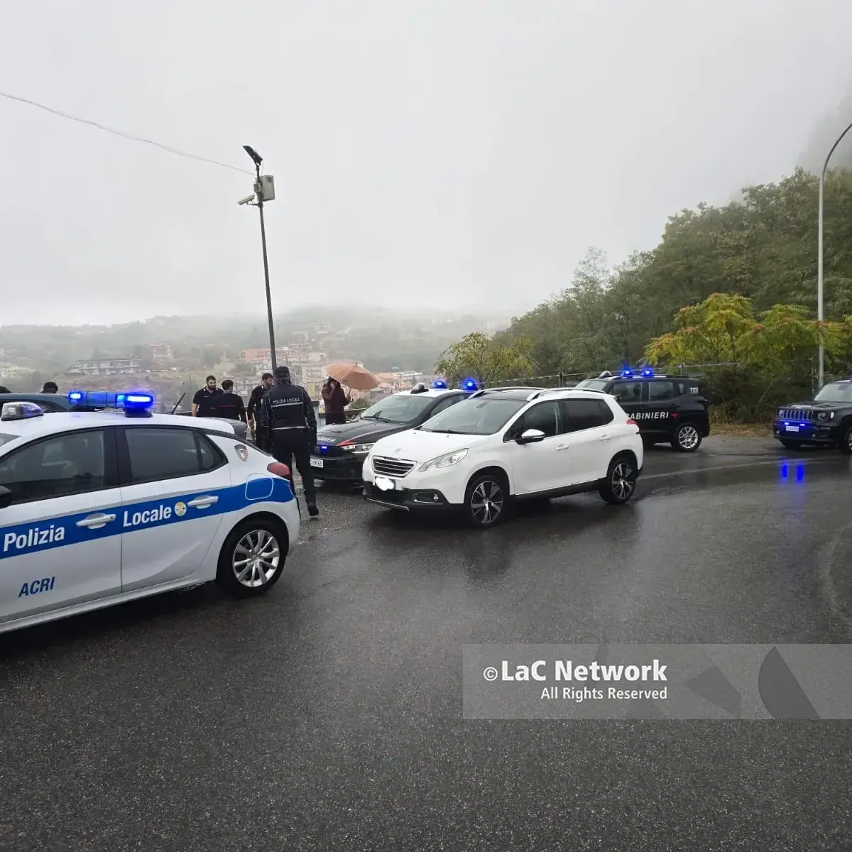 Presunta truffa a un’anziana di Castrovillari, quattro uomini bloccati ad Acri: i nuovi dettagli\n
