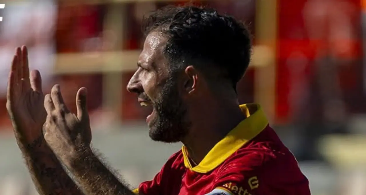 Il Catanzaro sfida il Mantova, fischi al Ceravolo dopo il primo tempo: Tomasevic\u00A0\u00A0e Ruocco per il momentaneo 0-2\n