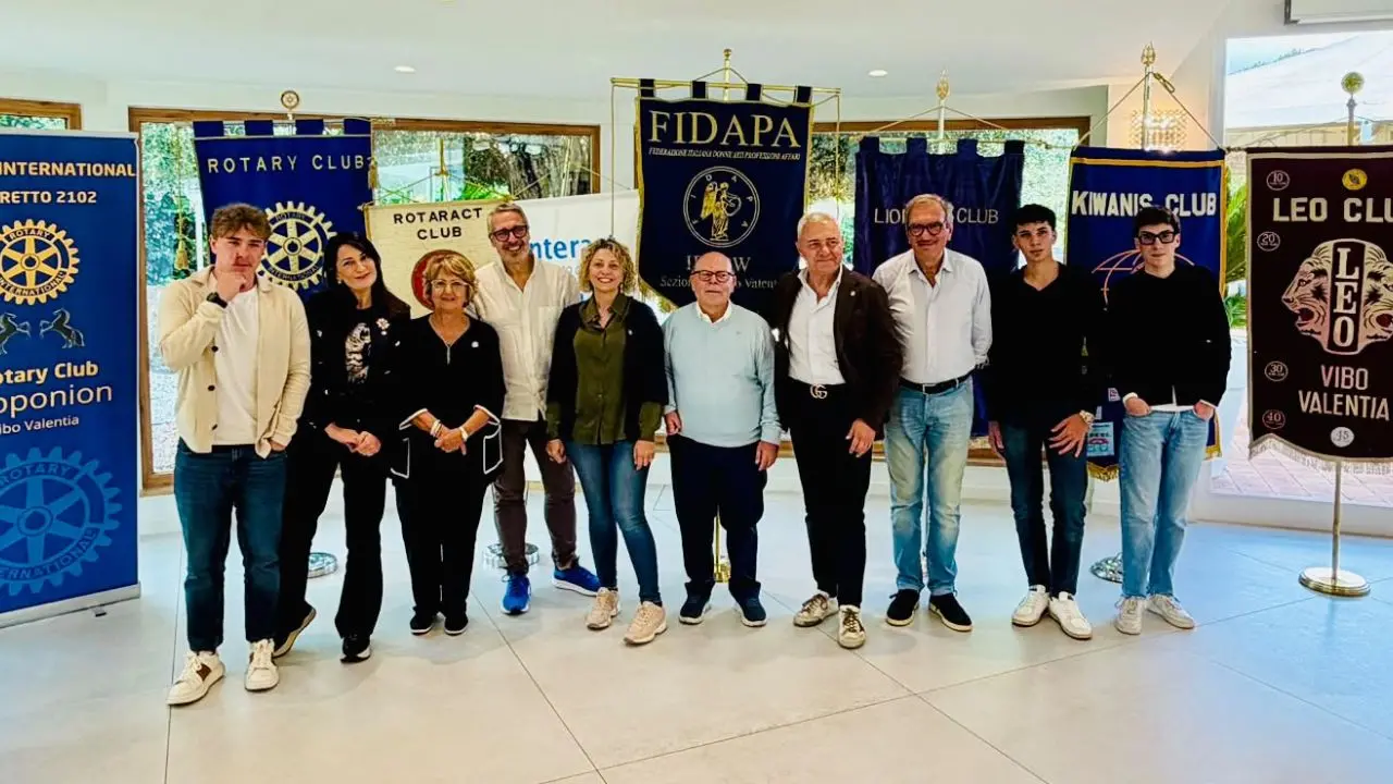 Vibo Valentia, l’unione fa la forza: per la prima volta tutti i club service insieme per la città\n