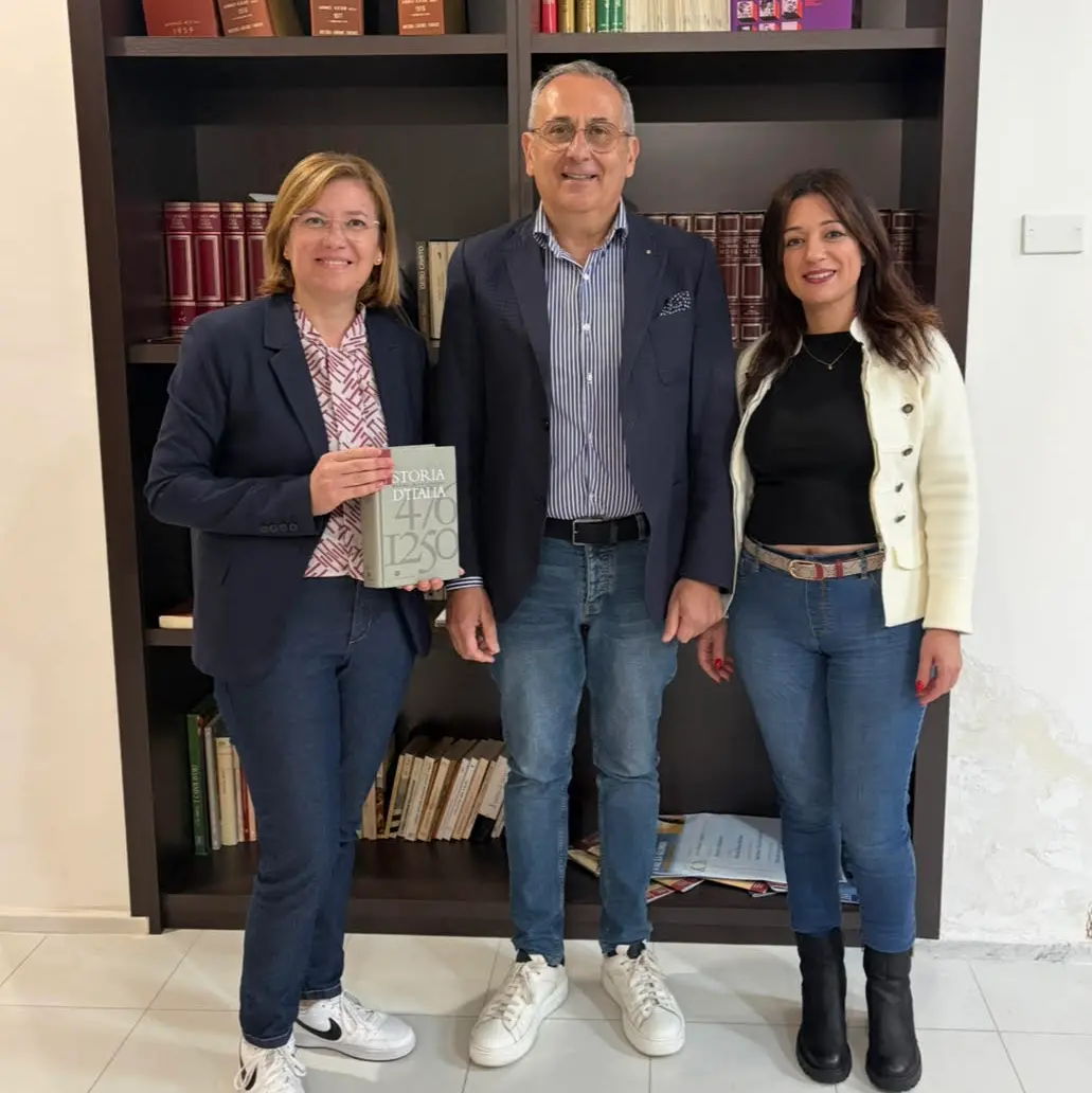 Oltre 400 libri della Biblioteca comunale di Cittanova in prestito a Terranova Sappo Minulio\n
