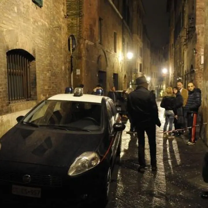 <p>David Rossi, la pista della ’ndrangheta e la valigetta misteriosa: «Almeno 4-5 persone coinvolte»</p>