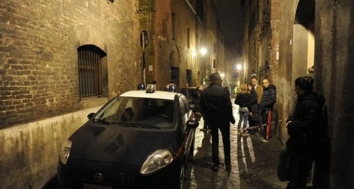 David Rossi, la pista della ’ndrangheta e la valigetta misteriosa: «Almeno 4-5 persone coinvolte»\n