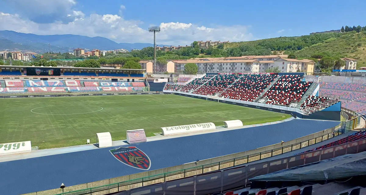 Cosenza calcio, la giustizia tributaria annulla l'ingiunzione del Comune sull'imposta di pubblicità\n