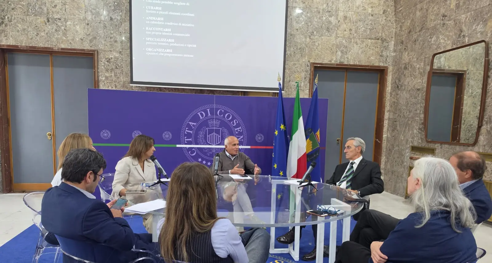 Cosenza, adotta una via: avviato il confronto con le categorie\n