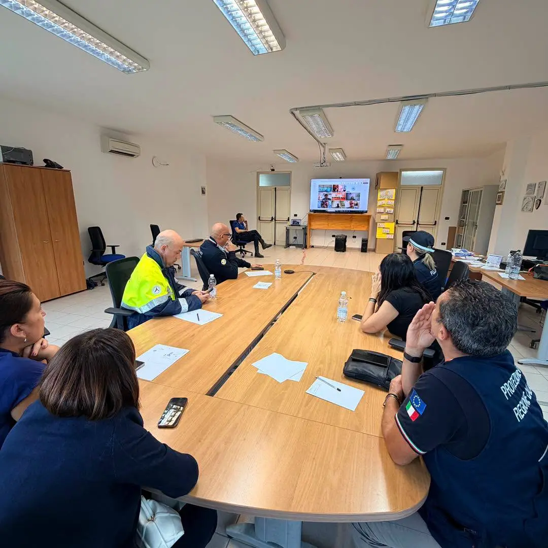 Maltempo a Melito, la Giunta formalizza lo stato di calamità e chiede fondi straordinari. Vertice in Prefettura con i sindaci\n
