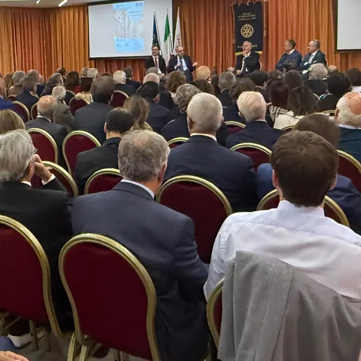 Cardiochirurgia a Cosenza: grande partecipazione\u00A0per l'evento del Rotary Club Cosenza Telesio\n\u00A0\n