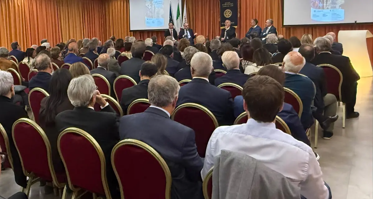 Cardiochirurgia a Cosenza: grande partecipazione\u00A0per l'evento del Rotary Club Cosenza Telesio\n\u00A0\n