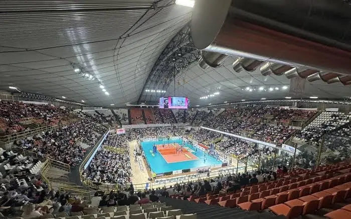 Domotek Volley Reggio Calabria: una presentazione da record al Teatro Cilea\n