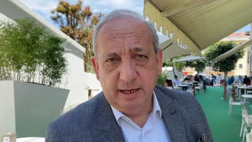<p>Giovanni Dima</p>\\n