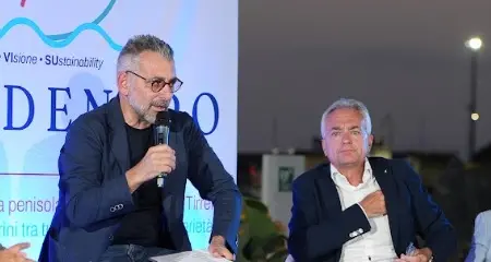 Montesanto (Mid):\u00A0«Per Jovanotti è Pitagora la Calabria Straordinaria, noi continuiamo a vendere albe e tramonti»\n