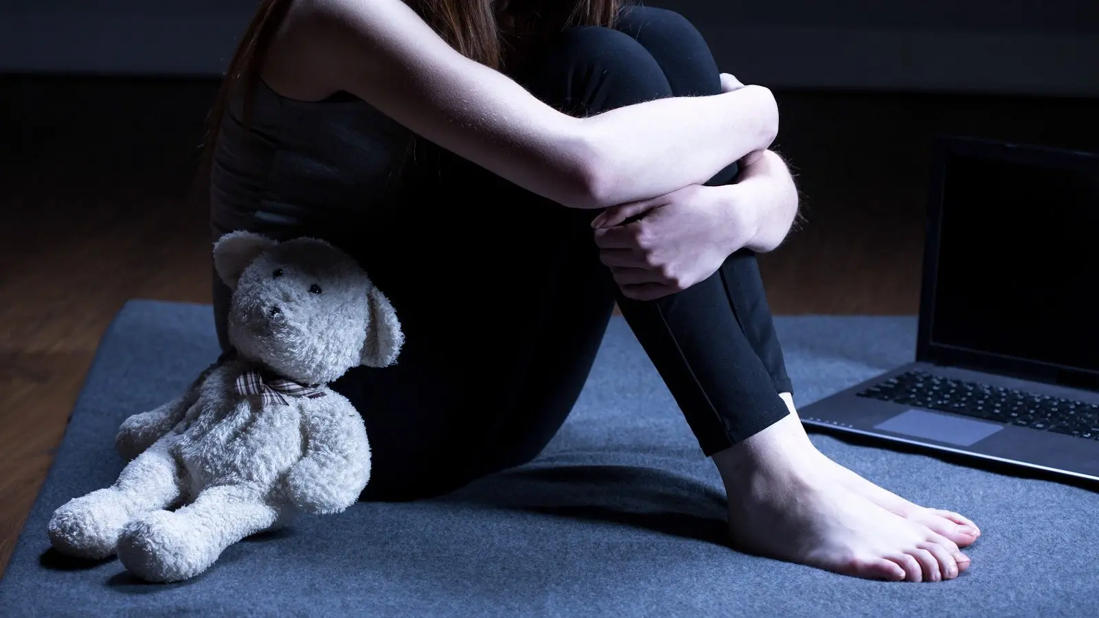 Tortora, dettagli shock sulla minorenne: costretta ad assumere droga prima delle violenze sessuali\n