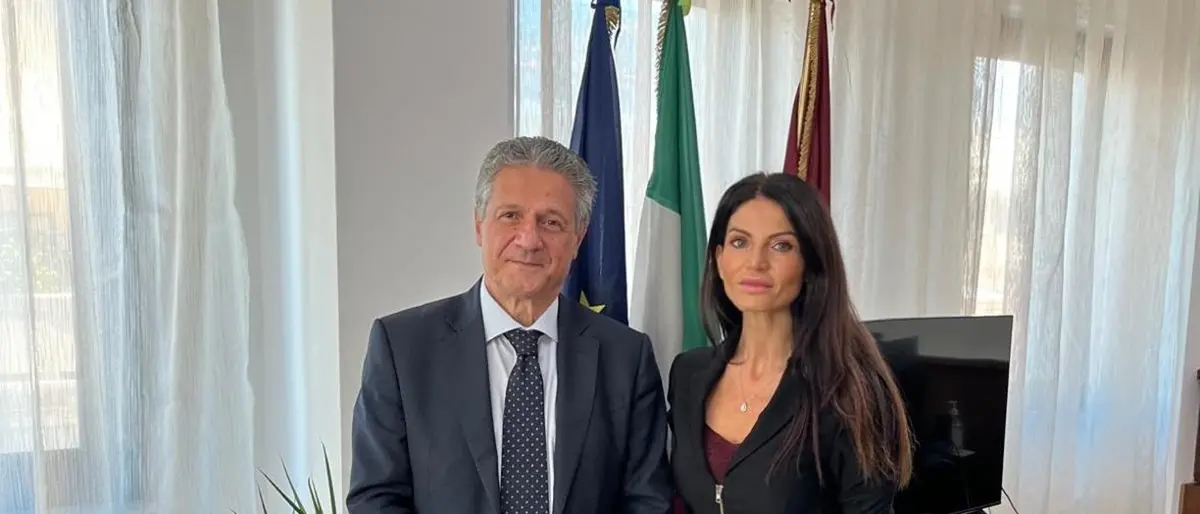 Polizia di Stato, Maria Assunta Ghizzoni è il nuovo capo della Squadra Mobile di Reggio: una lunga esperienza nelle indagini antimafia alla guida degli investigatori\n