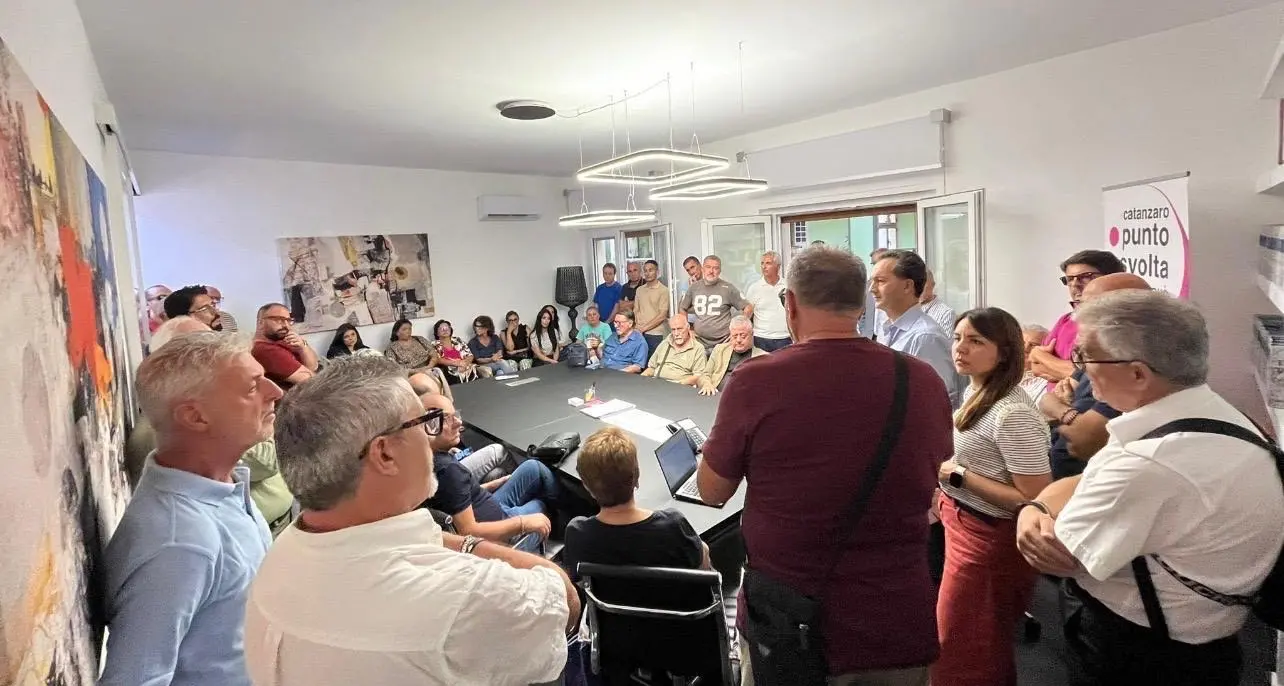 Catanzrao Punto di Svolta: «Occorre dire no all’Autonomia differenziata in ogni sua declinazione»