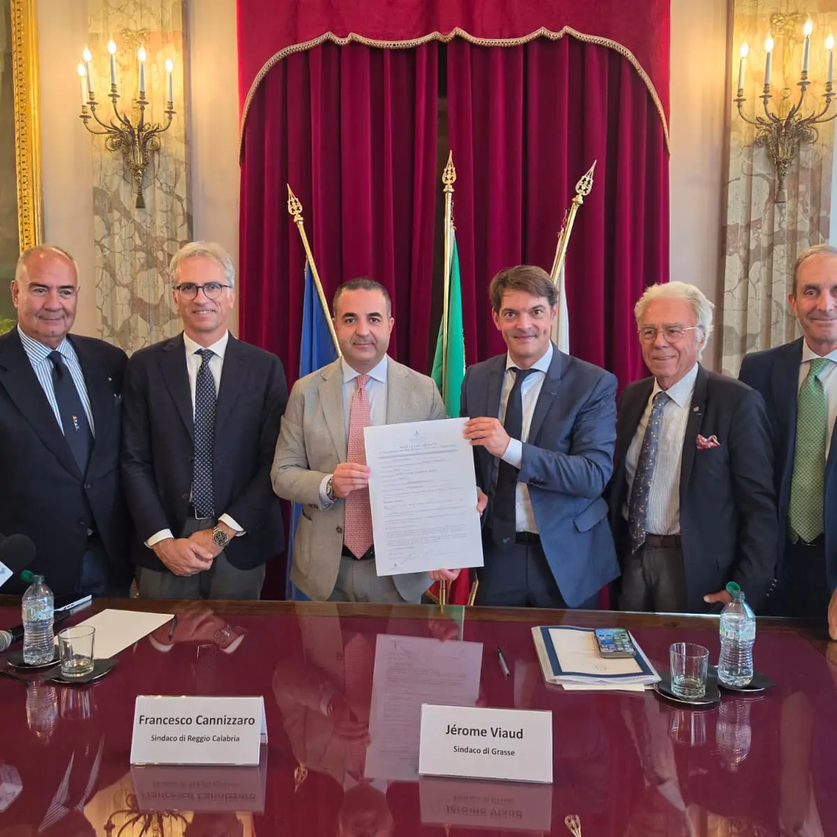Reggio entra nella rete europea della profumeria, Cannizzaro: «La nostra città è ora a tutti gli effetti la capitale mondiale del bergamotto»\n