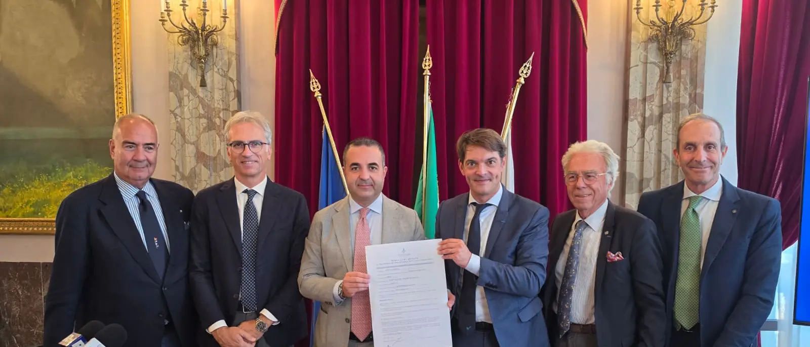 Reggio entra nella rete europea della profumeria, Cannizzaro: «La nostra città è ora a tutti gli effetti la capitale mondiale del bergamotto»\n