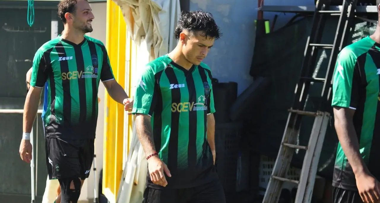 Eccellenza, Palmese nel segno di Sabella: il fantagol argentino incanta al \"Lo Presti\" e mette i playoff nel mirino\n
