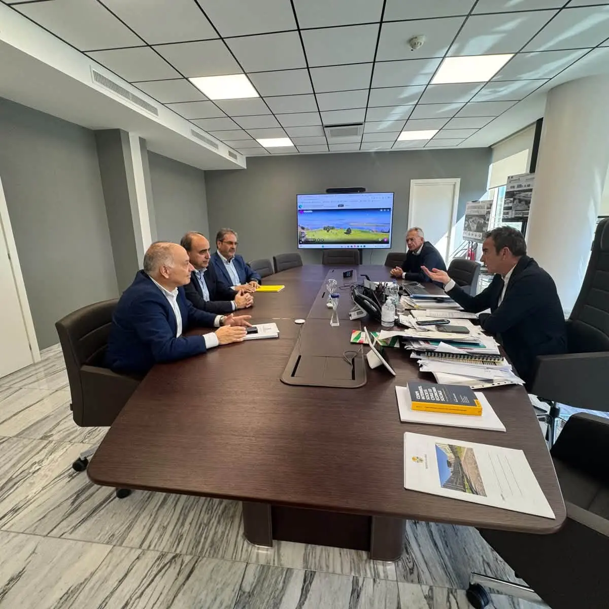 Gasolio agricolo sotto un euro al litro, la Regione prepara la delibera per gli agricoltori calabresi\n