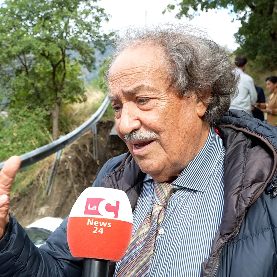«A Roccaforte del Greco non abbiamo farmacia, medico o negozi alimentari. Così non si può vivere». Il grido d'allarme del sindaco Ercole Nucera\n