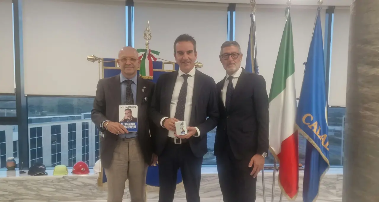 Cascasi incontra Occhiuto per rilanciare il progetto turistico di Vibo Marina: sul tavolo l’investimento da 27 milioni di euro preda della burocrazia\n