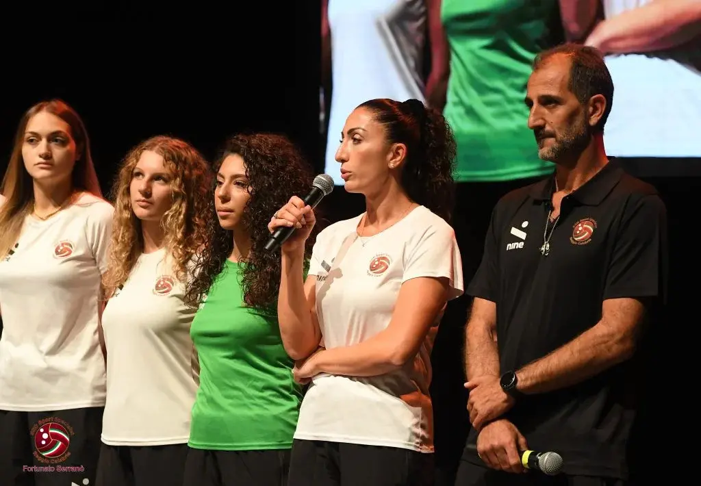 Puliservice Volley Reggio,\u00A0il capitano Federica Perri carica l'ambiente: «Salvezza primo obiettivo, ma vogliamo stupire»\n