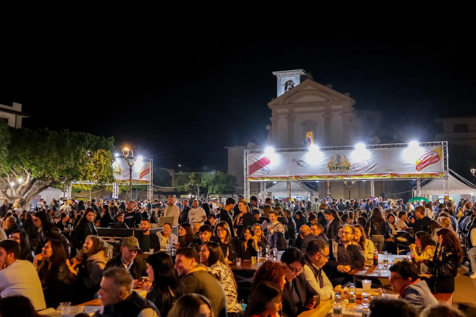 Siderno, al via PizzaVille: il festival della pizza tra sapori calabresi, musica e solidarietà\n