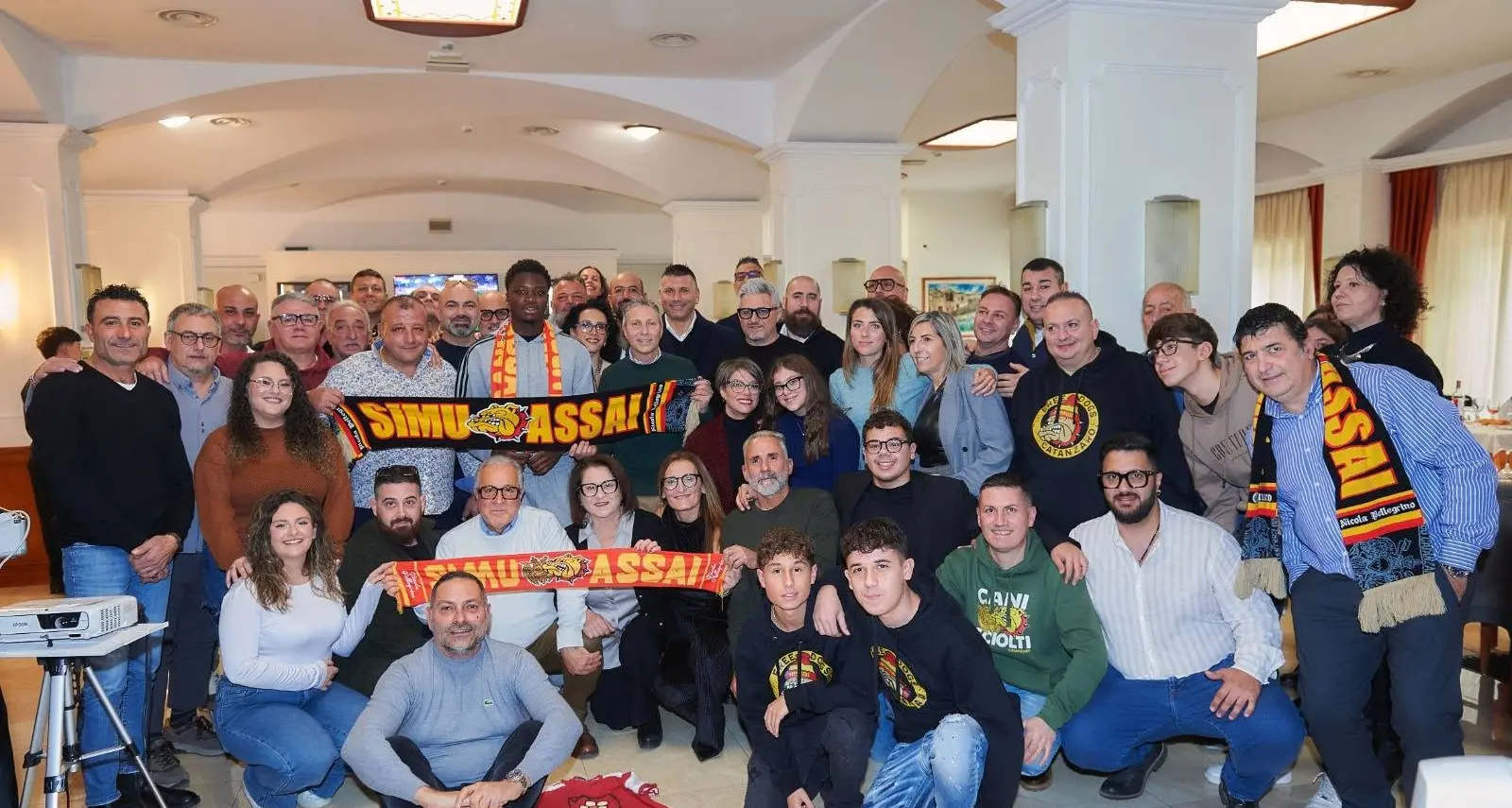 Il Club N. Pellegrino-Cani Sciolti: «Tifosi e società, ruoli diversi ma unico amore»