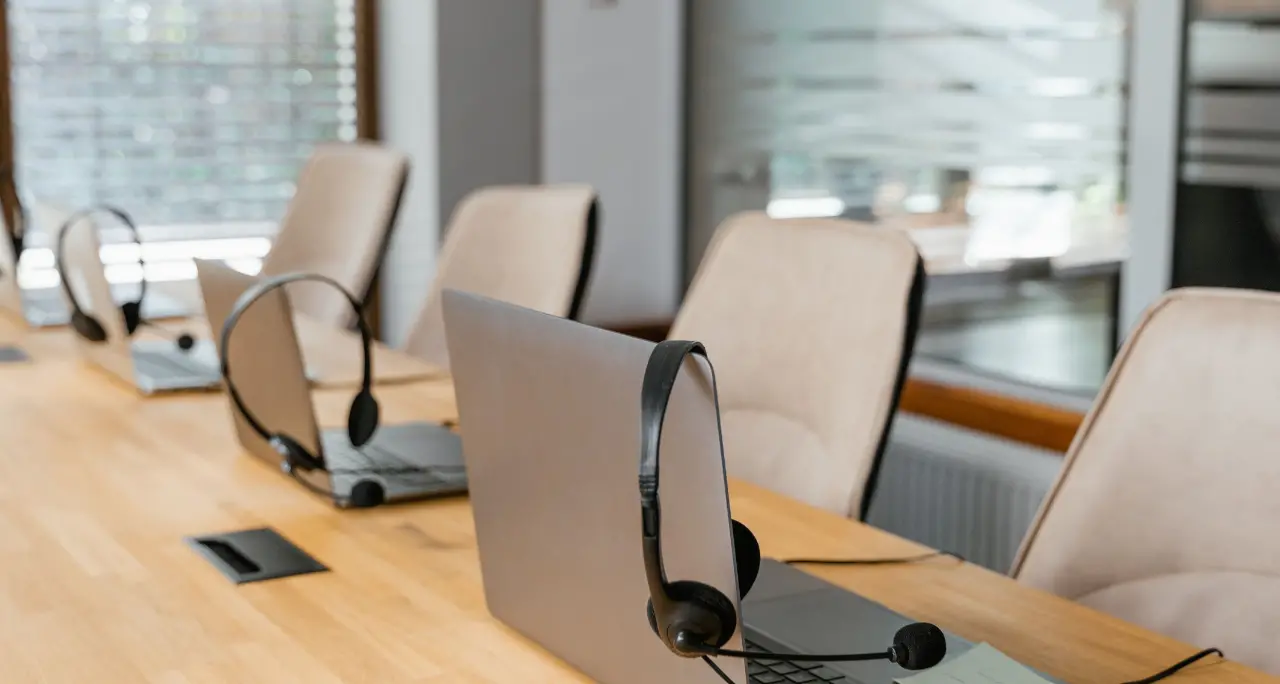 Guerra allo “spoofing”: l'Agcom blocca 790 mila chiamate al giorno e multa gli operatori di rete\n
