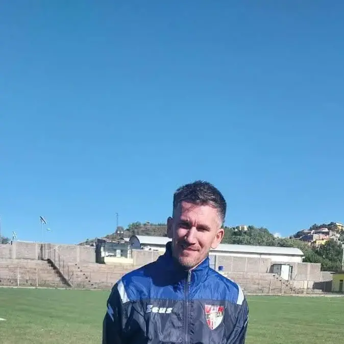 Eccellenza, svolta in panchina per Sc Soverato: il successore di Pisano è Stefano Dicuonzo\n
