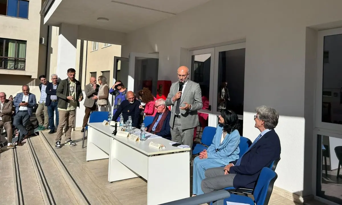 Rende, conclusi i lavori al Corpo B del liceo Gioacchino da Fiore\n