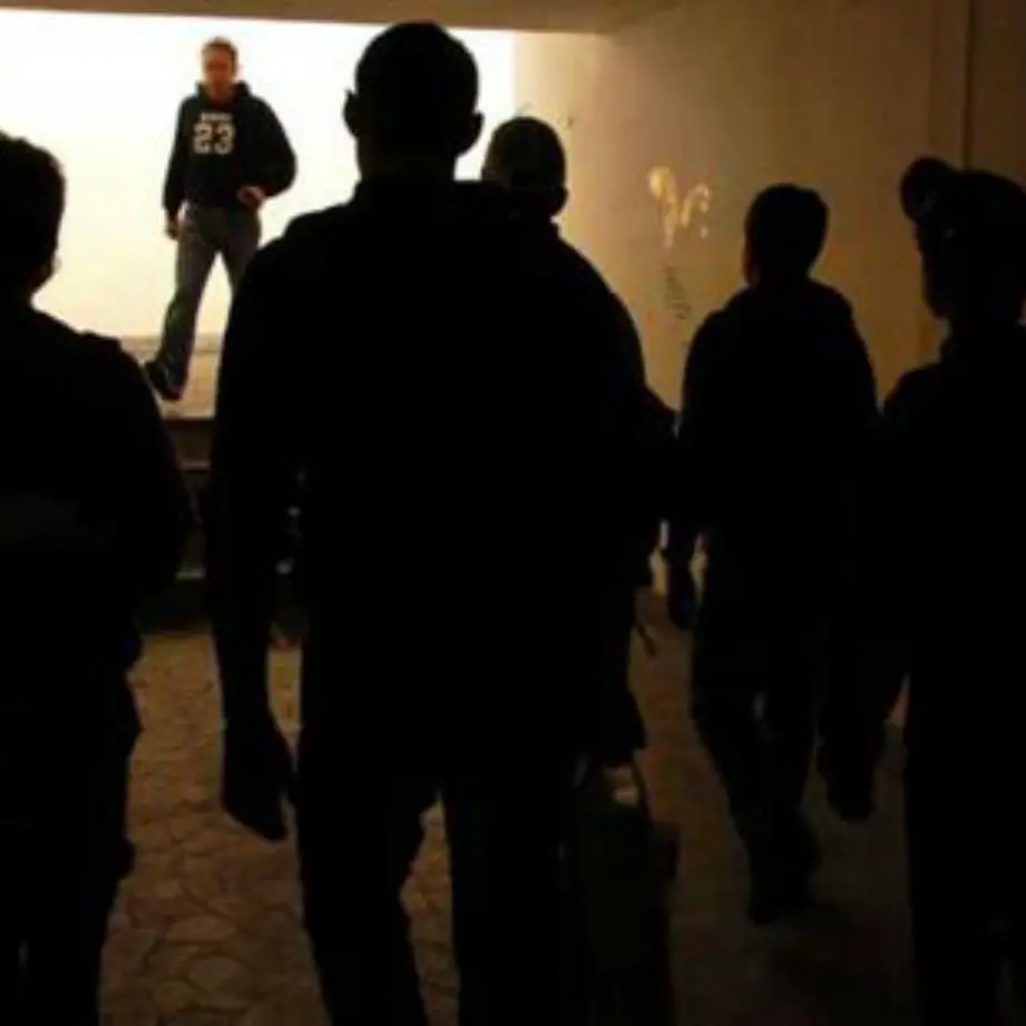 Violenza giovanile e responsabilità educativa: l'appello dell'ANPE Calabria agli adulti e alle istituzioni\n