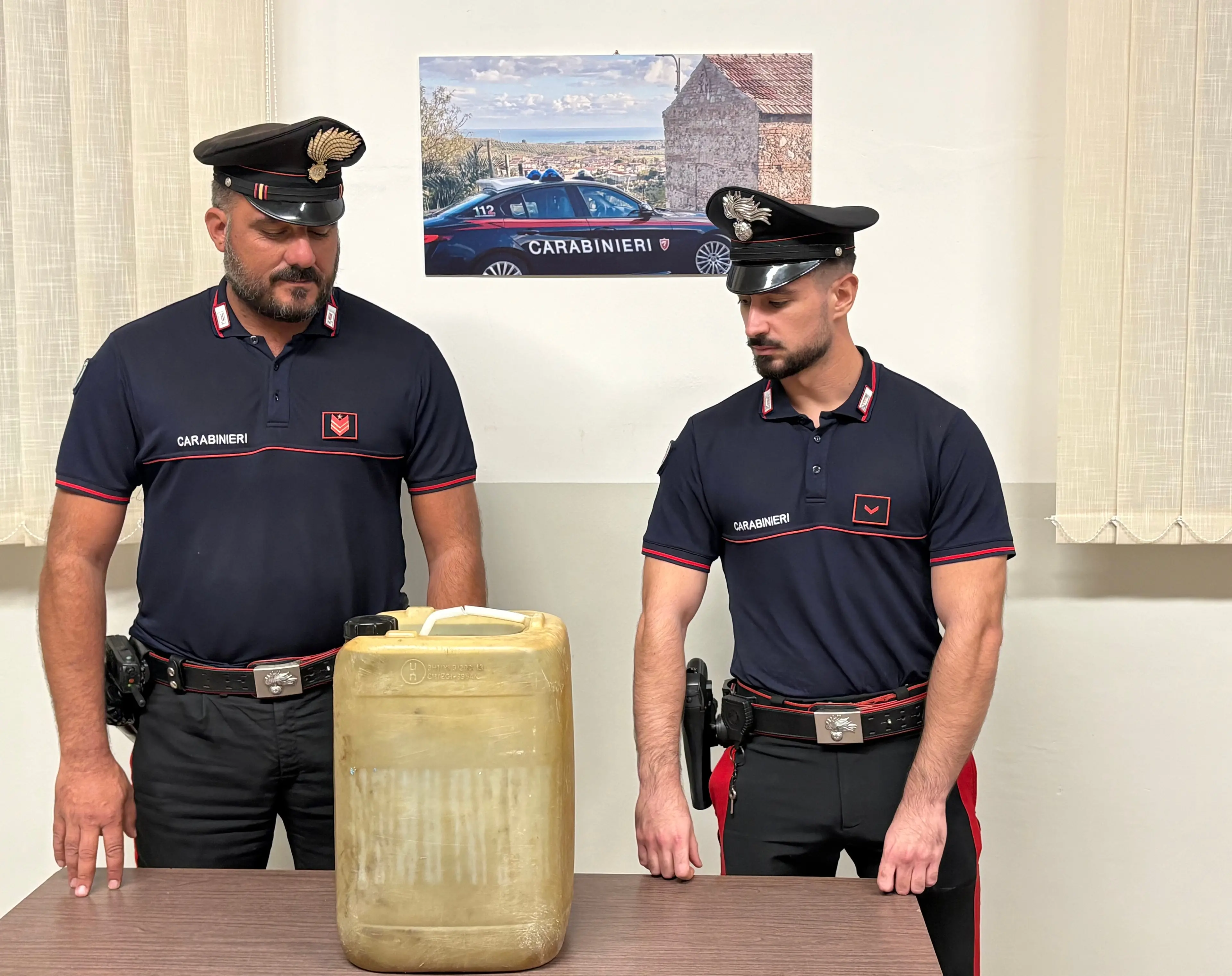 Rubano\u00A0carburante da un mezzo impegnato nei lavori della nuova Ss 106: tre denunce nel Catanzarese\n