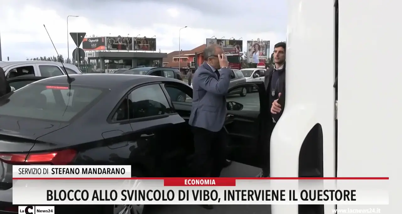 Blocco allo svincolo di Vibo, interviene il questore