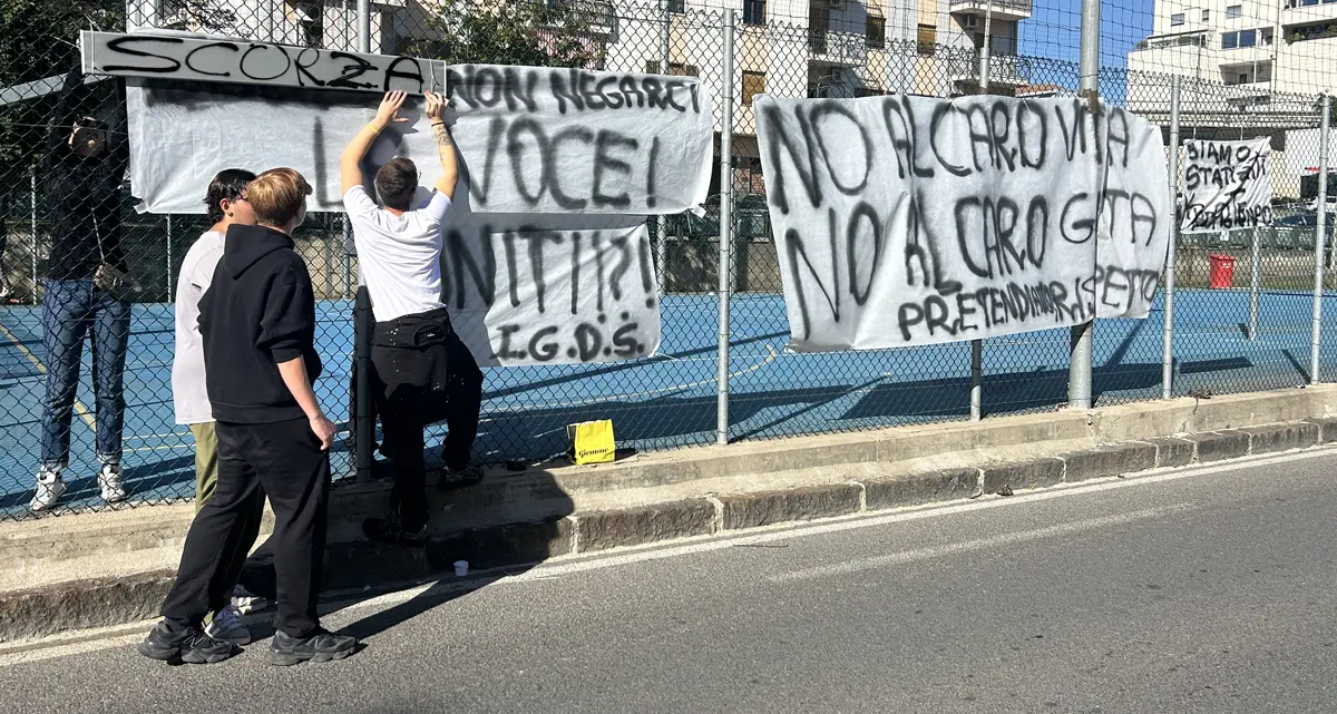 <p>Cosenza, studenti in piazza. Giornata di mobilitazioni </p>